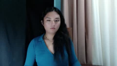 Snapshot of holly_maria69 chatting on February 26, 4:50 pm holly_maria69 online show from February 26, 4:50 pm