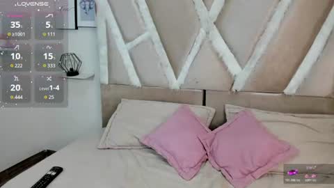 Holly online show from July 14, 5:01 am
