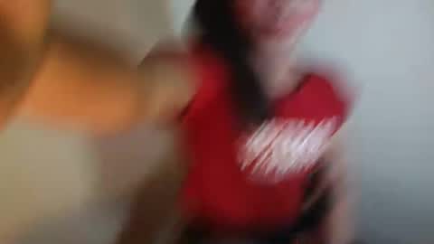 Snapshot of holly_sugar20 chatting on December 15, 7:34 am Mika Duhay Velat online show from December 15, 7:34 am