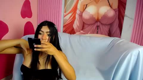 Holly Wastson online show from July 1, 3:30 am