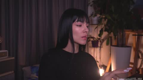 Holly Linder online show from November 16, 2:39 am