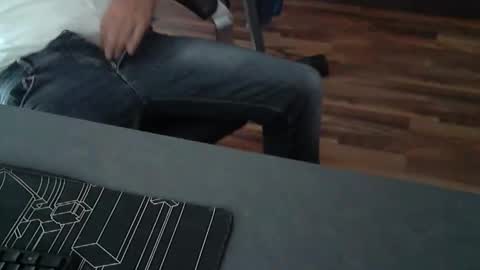 Snapshot of hollymollysucker chatting on October 13, 11:21 am hollymollysucker online show from October 13, 11:21 am