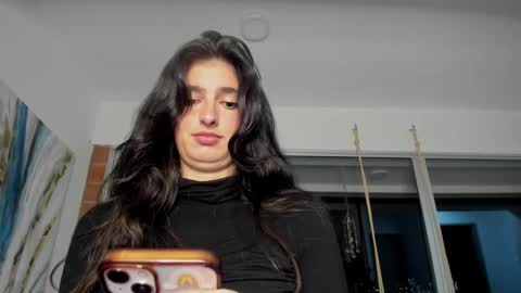 hollyshit_ online show from December 29, 1:24 am