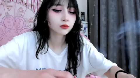 Snapshot of holy420loly chatting on May 28, 6:27 pm Ho Lee Sheet online show from May 28, 6:27 pm