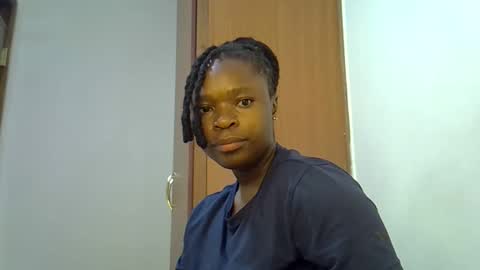 Snapshot of holy_ebony chatting on May 15, 7:48 am holy_ebony online show from May 15, 7:48 am