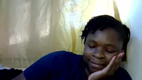 Snapshot of holy_ebony chatting on June 10, 2:16 pm holy_ebony online show from June 10, 2:16 pm