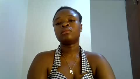 Snapshot of holy_ebony chatting on June 28, 2:45 pm holy_ebony online show from June 28, 2:45 pm