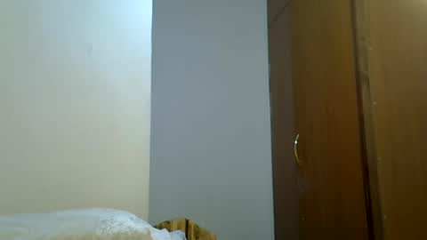 Snapshot of holy_ebony chatting on July 10, 6:43 pm holy_ebony online show from July 10, 6:43 pm