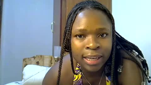 Snapshot of holy_ebony chatting on July 28, 4:27 pm holy_ebony online show from July 28, 4:27 pm