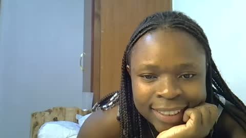 Snapshot of holy_ebony chatting on July 28, 6:42 pm holy_ebony online show from July 28, 6:42 pm