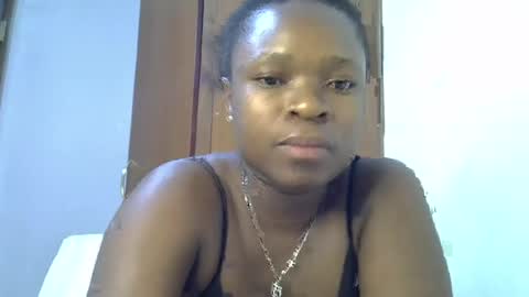 Snapshot of holy_ebony chatting on July 30, 11:37 pm holy_ebony online show from July 30, 11:37 pm
