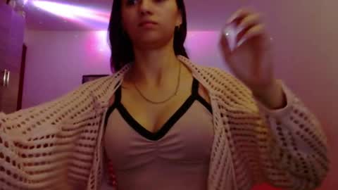 Juli online show from April 26, 3:59 am