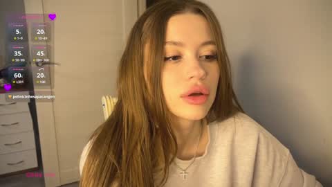 Snapshot of holybabe342 chatting on January 5, 12:53 pm Vio online show from January 5, 12:53 pm