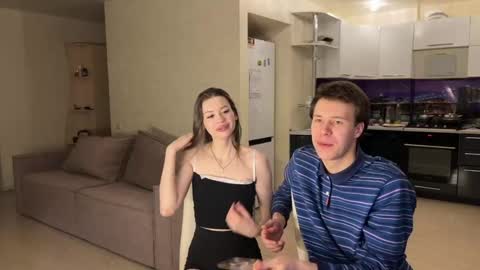 Snapshot of holybabe342 chatting on February 10, 9:15 pm Vio online show from February 10, 9:15 pm