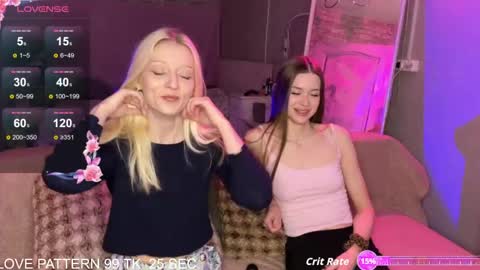 Snapshot of holybabe342 chatting on May 10, 8:58 pm Vio online show from May 10, 8:58 pm
