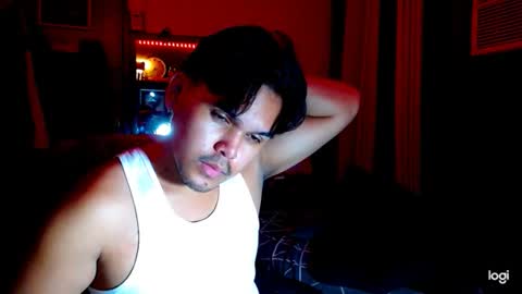 Snapshot of holydiorx chatting on November 18, 2:32 pm holydiorx online show from November 18, 2:32 pm