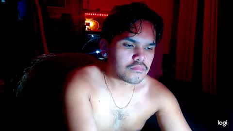 Snapshot of holydiorx chatting on January 13, 12:32 pm holydiorx online show from January 13, 12:32 pm