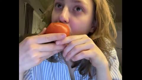 dori not holy get my tg channel with link from description under last photo online show from October 24, 3:52 pm