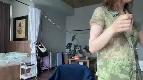 dori not holy get my tg channel with link from description under last photo online show from June 30, 8:37 am