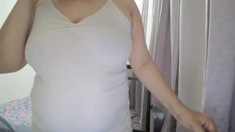 Snapshot of holyfucklove chatting on October 4, 2:48 pm Mira and Abraham online show from October 4, 2:48 pm