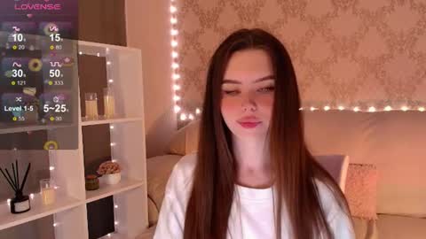 Mia online show from July 12, 3:19 am