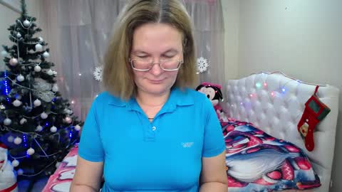 Snapshot of holymilfa chatting on January 19, 4:36 pm holymilfa online show from January 19, 4:36 pm