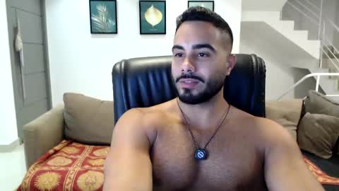 Snapshot of homerovirtual chatting on January 18, 5:20 am machinecarioca online show from January 18, 5:20 am