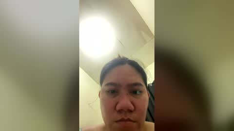 Snapshot of honebabe chatting on April 1, 10:18 pm honebabe online show from April 1, 10:18 pm