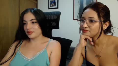 Honey Aynu online show from February 17, 6:36 pm