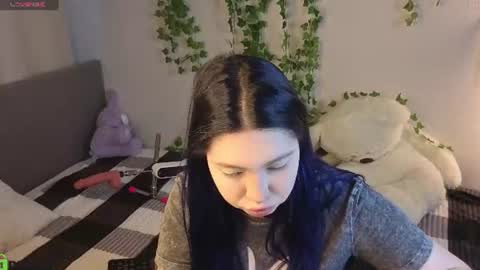 Honey online show from June 25, 1:38 am