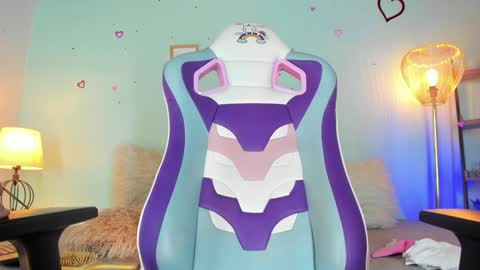 HONEY online show from December 27, 8:28 pm