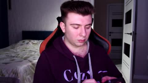 Wolfy online show from March 8, 10:46 pm