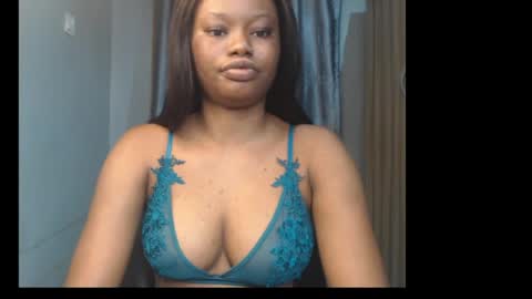 Sonia online show from July 28, 1:32 pm