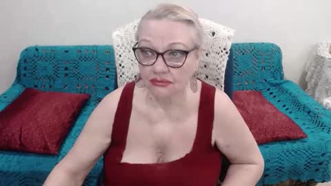 Honey Lady online show from April 29, 8:18 am
