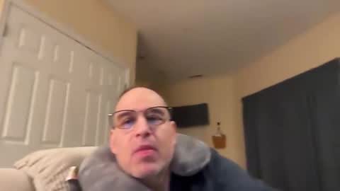 honey_man14 online show from February 27, 3:58 am