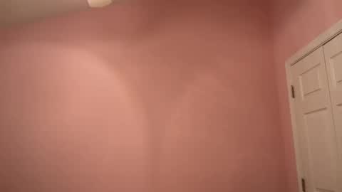 honey_man14 online show from November 2, 12:18 pm