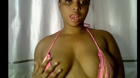 honey_plumx1 online show from December 17, 7:25 am