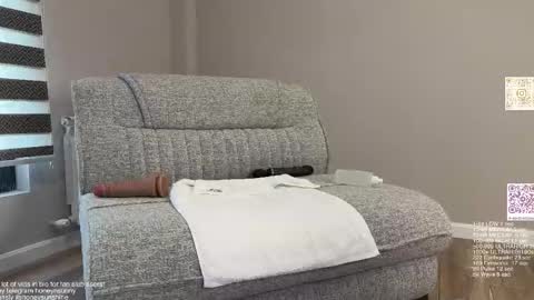 Jenyanew vid how I squirt in forest in bio online show from May 30, 8:33 am