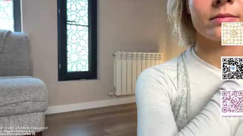 Jenyanew vid how I squirt in forest in bio online show from July 18, 10:19 am