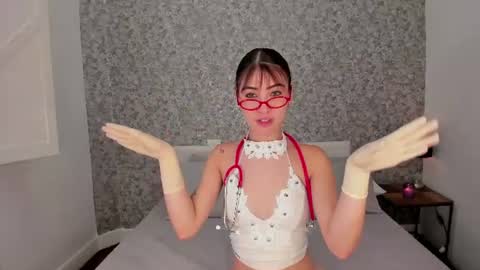 Snapshot of honey_sweet777 chatting on July 28, 8:52 pm honey_sweet777 online show from July 28, 8:52 pm