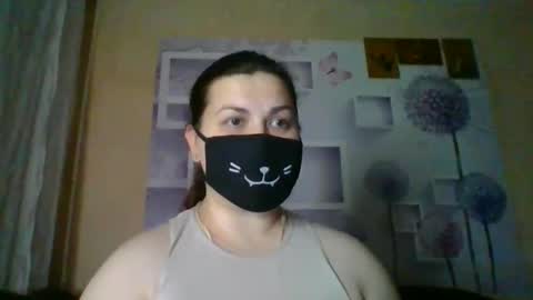 Snapshot of honey_sweet_couple chatting on November 22, 7:13 pm Alexa and Oscar online show from November 22, 7:13 pm