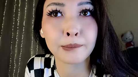 Snapshot of honey_yani chatting on March 15, 12:38 am yani online show from March 15, 12:38 am