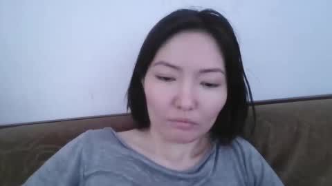 Snapshot of honey_yuzu chatting on June 1, 3:41 am honey_yuzu online show from June 1, 3:41 am