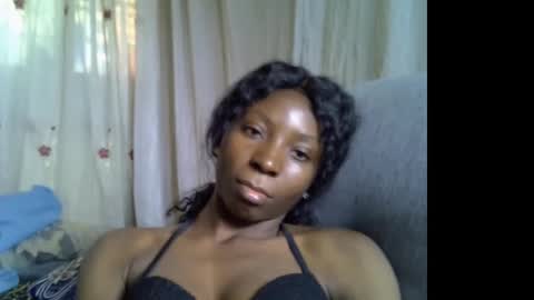 Snapshot of honeyari chatting on February 27, 9:53 am Nicki online show from February 27, 9:53 am