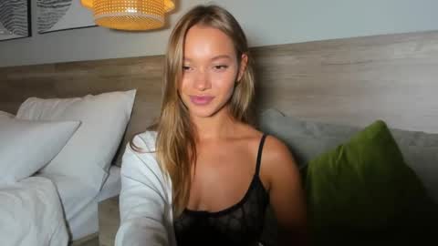 Kira  Instagram asaphoney   Fansly asaphoney  online show from April 23, 10:58 am