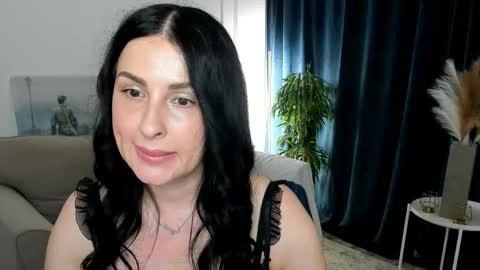 Snapshot of honeyblossome chatting on May 9, 8:14 pm Jacqueline online show from May 9, 8:14 pm