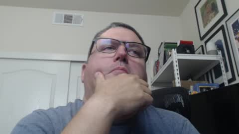 Snapshot of honeybunches1777 chatting on August 1, 4:50 pm honeybunches1777 online show from August 1, 4:50 pm
