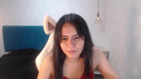 Emily online show from February 11, 4:01 pm