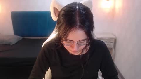 Emily online show from March 21, 5:38 pm