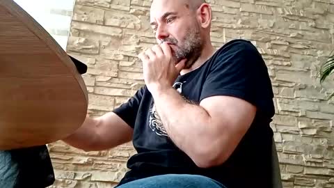 Snapshot of honeydaddyforyou chatting on May 18, 7:58 am honeydaddyforyou online show from May 18, 7:58 am